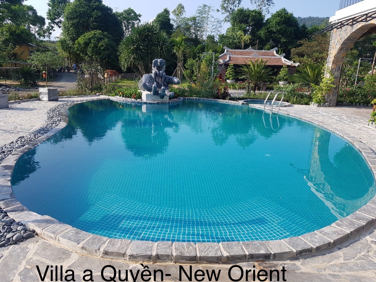 Villa Mr Quyen – New Orient Hotel
